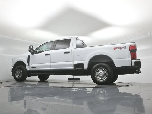 Used 2025 Ford F250 XL w/ STX Appearance Package AWD/4WD image 46