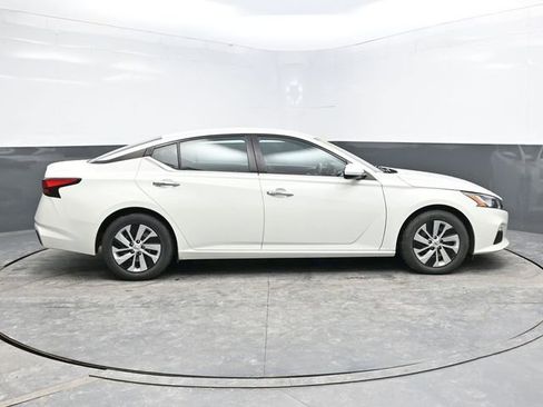 Used 2021 Nissan Altima 2.5 S image 8