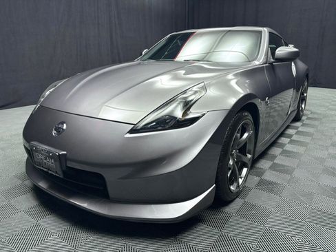 Used 2013 Nissan 370Z NISMO w/ Bose Pkg image 2