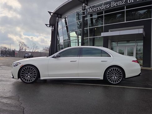 Used 2022 Mercedes-Benz S 580 S 580 image 2