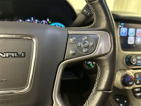 Used 2020 GMC Yukon Denali w/ Open Road Package image 10
