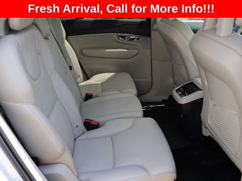 Used 2020 Volvo XC90 T6 Momentum AWD/4WD image 12