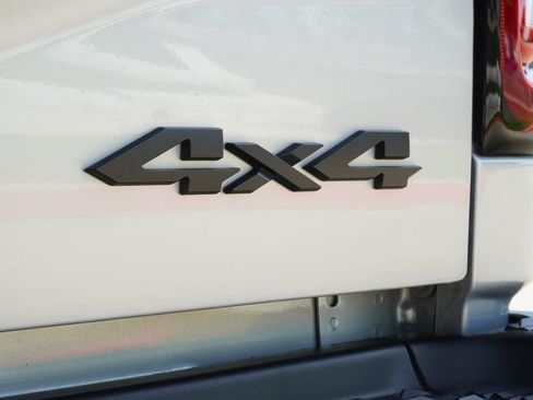 Used 2026 RAM 2500 Big Horn AWD/4WD image 10