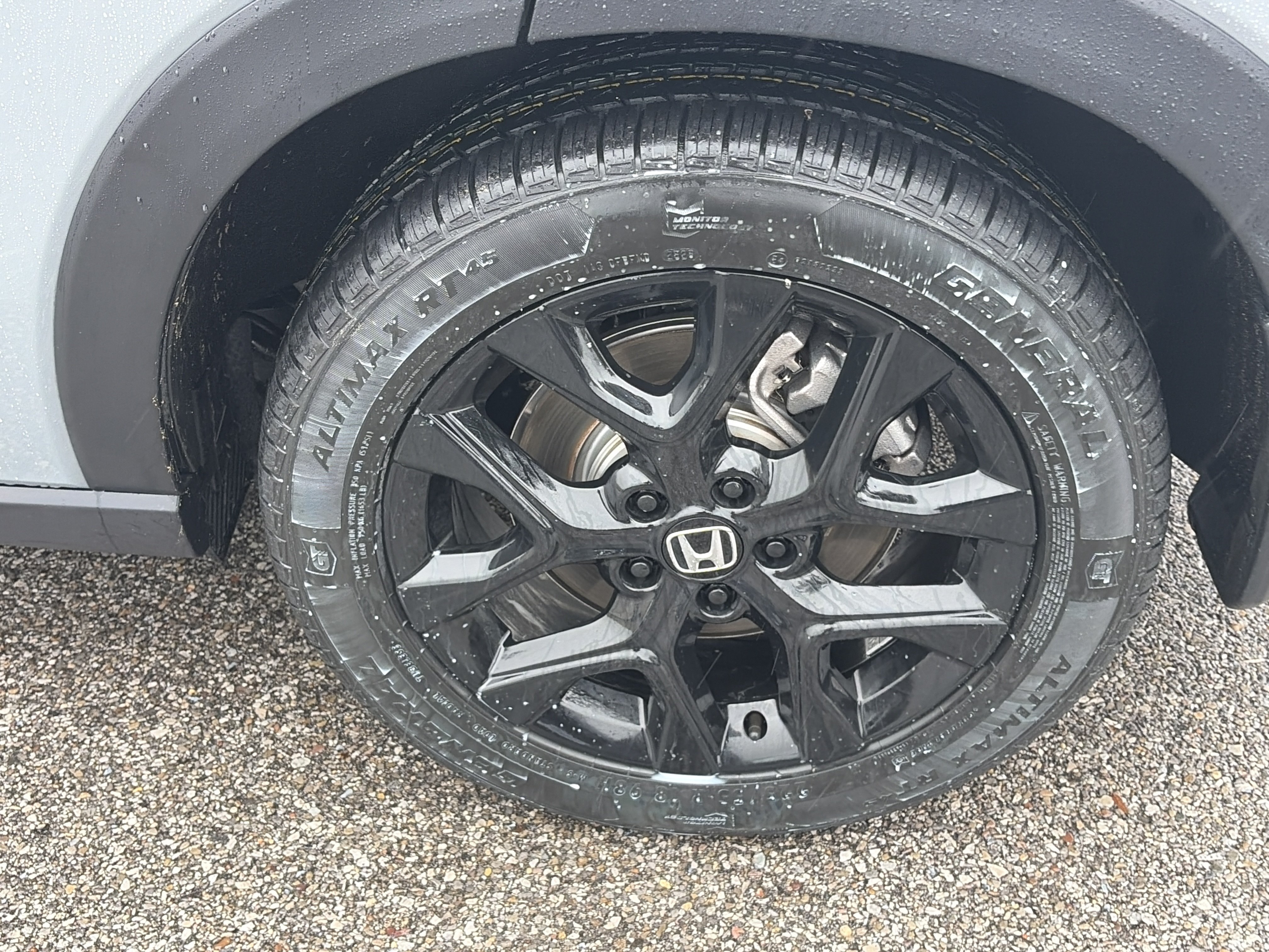 Certified 2025 Honda HR-V Sport image 9