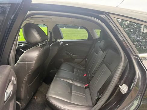 Used 2013 Ford Focus Titanium FWD image 8