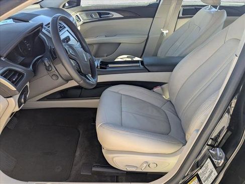 Used 2017 Lincoln MKZ Select w/ Select Plus Package image 16