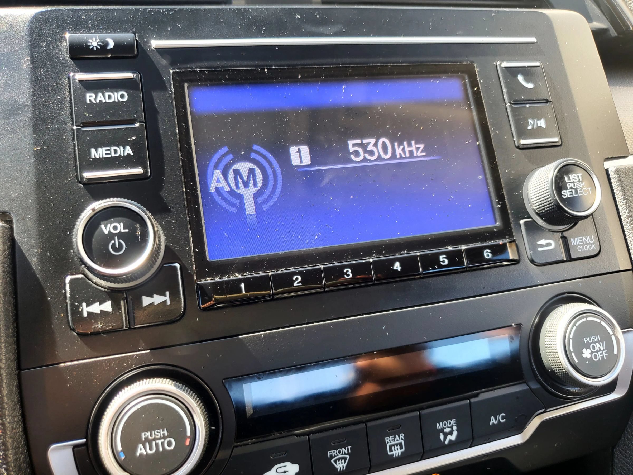 Used 2020 Honda Civic LX image 48