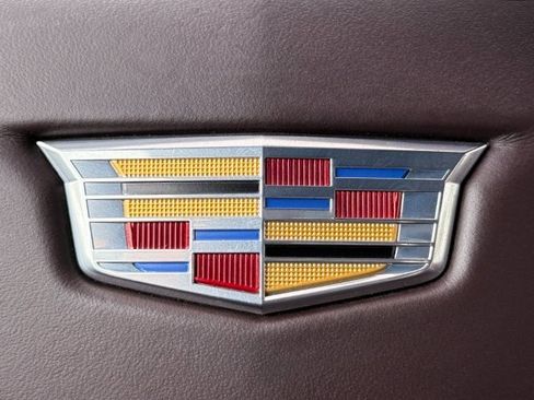 Used 2023 Cadillac Escalade Sport Platinum w/ LPO, ONYX Package image 39