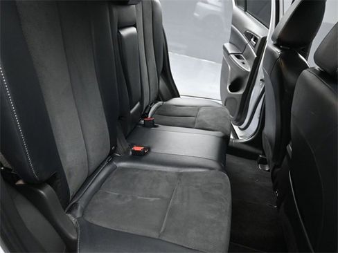 Used 2024 Mitsubishi Eclipse Cross SE image 26