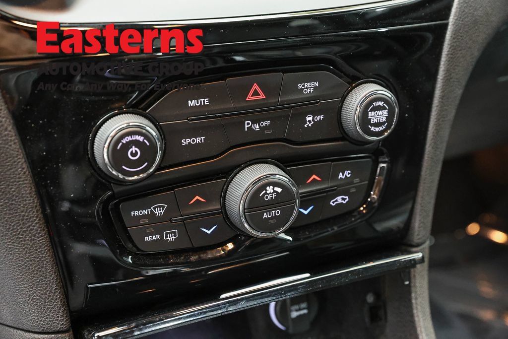 Used 2023 Chrysler 300 S RWD image 22