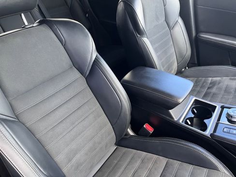 Used 2024 Mitsubishi Outlander SE image 31