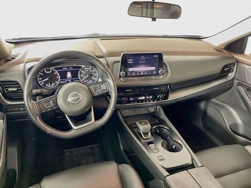 Used 2023 Nissan Rogue SV w/ SV Premium Package FWD image 24
