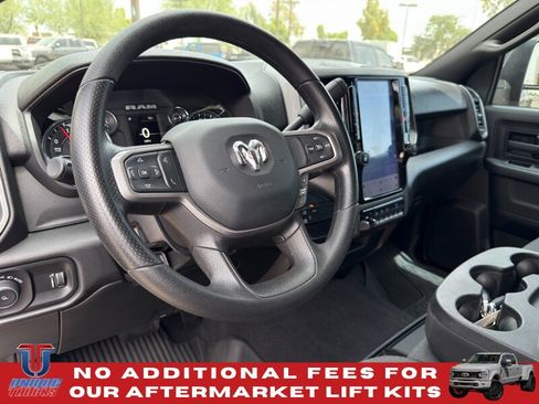 Used 2024 RAM 3500 Tradesman w/ Chrome Appearance Group AWD/4WD image 20