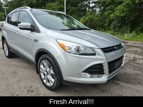 Used 2014 Ford Escape Titanium w/ Equipment Group 401A AWD/4WD image 7