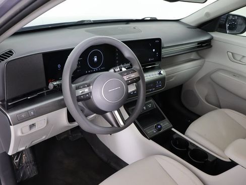 Used 2024 Hyundai Kona SE FWD image 24