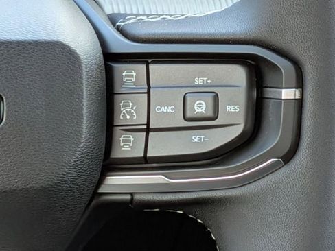 New 2026 Jeep Cherokee Laredo image 19