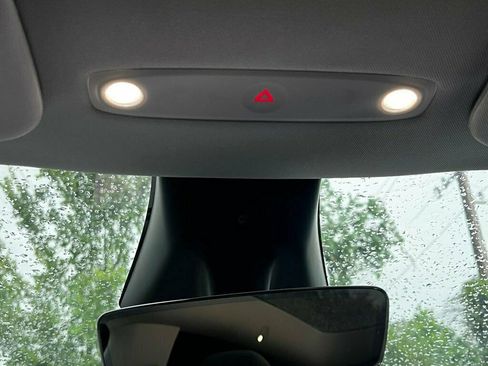 Used 2026 Tesla Model Y Long Range RWD image 36