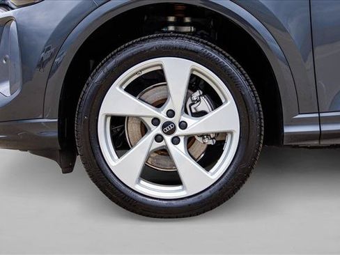 New 2026 Audi Q5 Premium AWD/4WD image 9