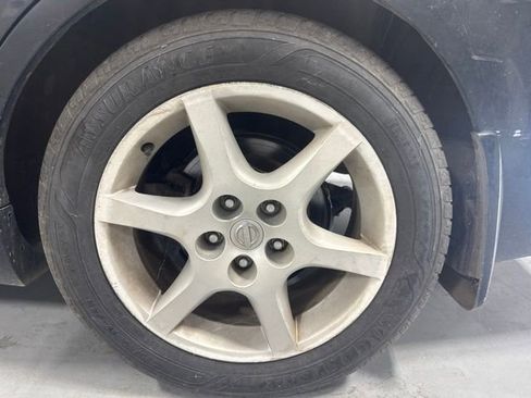 Used 2003 Nissan Altima 3.5 SE FWD image 9