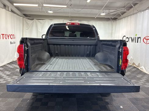 Used 2018 Toyota Tundra SR5 RWD image 15