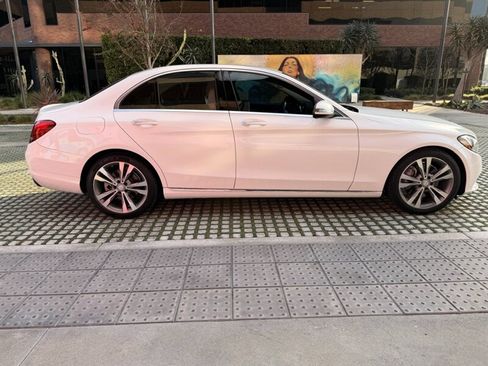 Used 2017 Mercedes-Benz C 300 Sedan image 5