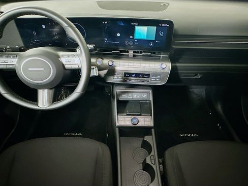 Used 2024 Hyundai Kona SEL w/ Convenience Package FWD image 27