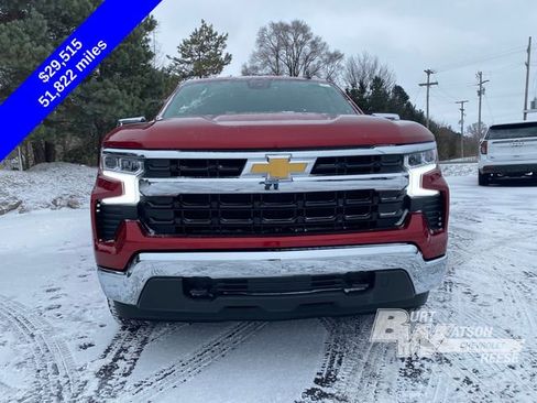 Used 2022 Chevrolet Silverado 1500 LT w/ Convenience Package II image 10