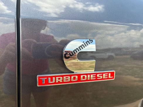 Used 2025 RAM 2500 Laramie AWD/4WD image 41