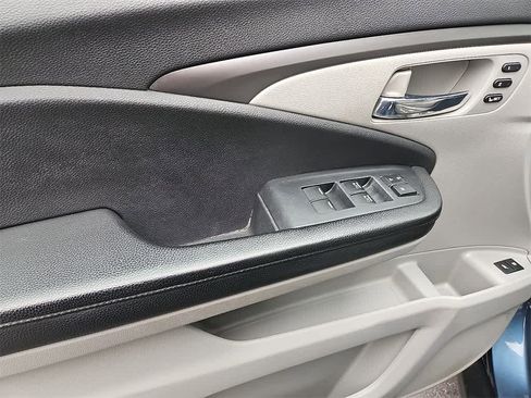 Used 2021 Honda Pilot Special Edition image 12