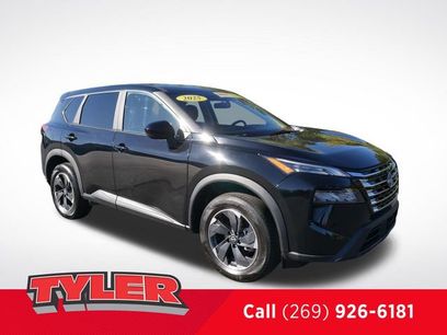 Used 2025 Nissan Rogue SV