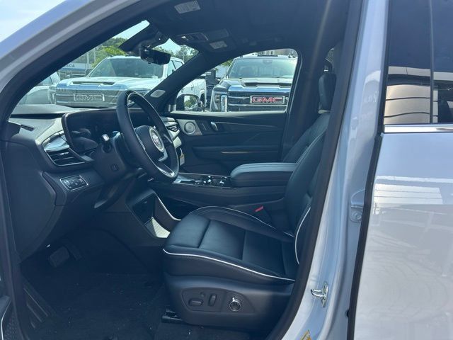 New 2026 Buick Enclave Avenir w/ Super Cruise Package AWD/4WD image 9