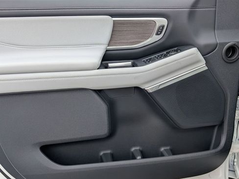 New 2026 Ford Expedition Max Platinum image 29