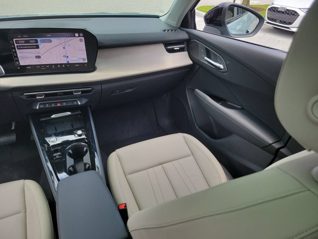 New 2026 Audi Q3 quattro 2.0T AWD/4WD image 24