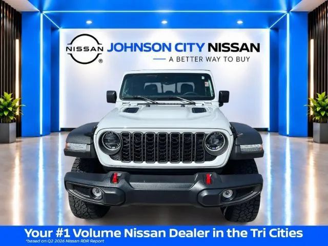 Used 2025 Jeep Gladiator Rubicon w/ Safety Group AWD/4WD image 9