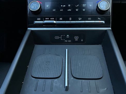 Used 2025 Hyundai Santa Fe SEL image 24