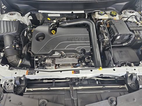Certified 2024 Chevrolet Equinox LT FWD image 36