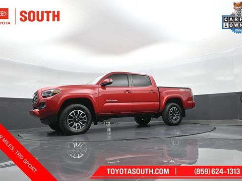 Used 2023 Toyota Tacoma TRD Sport AWD/4WD image 38