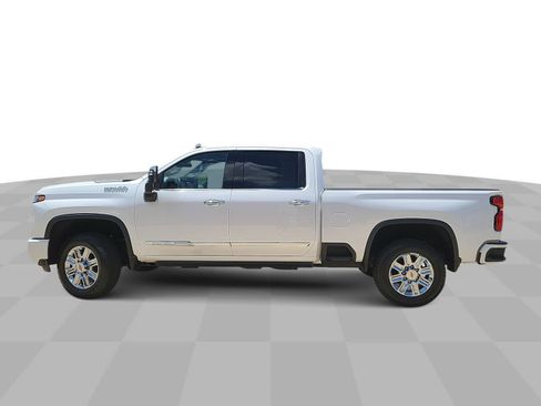 Certified 2024 Chevrolet Silverado 3500 High Country w/ High Country Premium Package AWD/4WD image 5