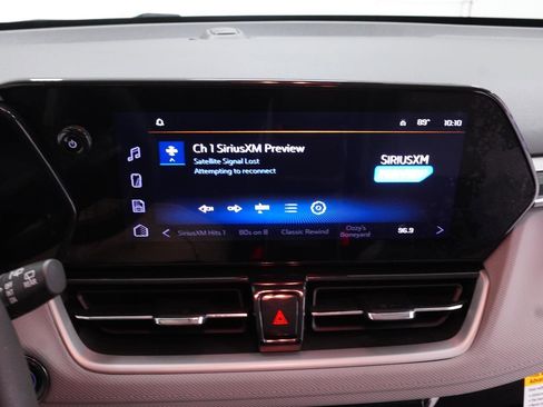 Used 2025 Chevrolet TrailBlazer LT w/ Driver Confidence Package FWD image 25