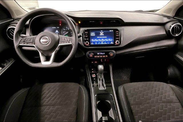Used 2022 Nissan Kicks SV FWD image 19