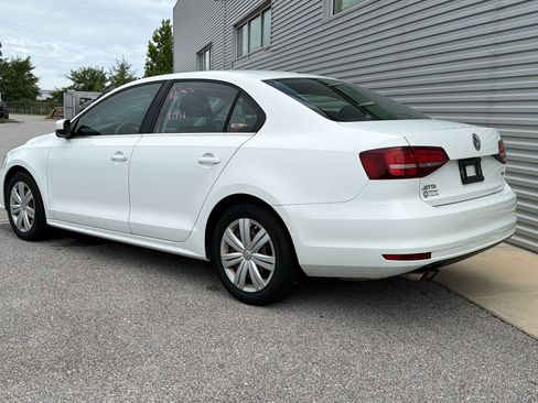 Used 2017 Volkswagen Jetta S FWD image 3