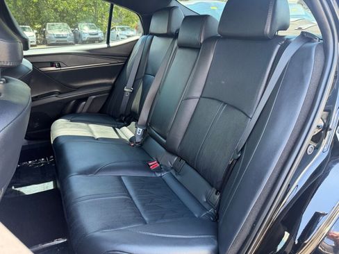 Used 2025 Toyota Camry XSE FWD image 23