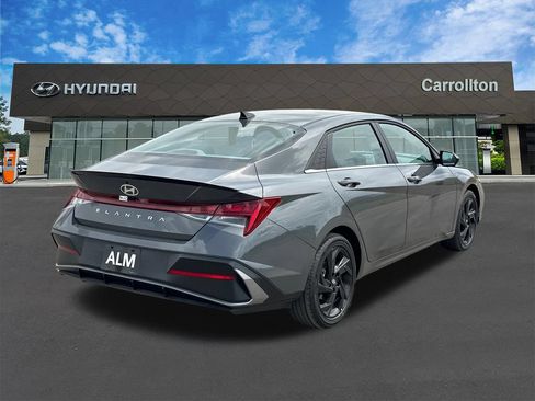 New 2026 Hyundai Elantra SEL Sport Premium FWD image 6