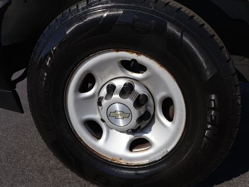 Used 2021 Chevrolet Express 3500 RWD image 24