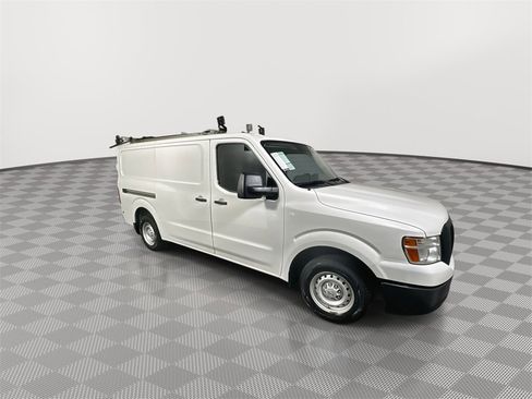 Used 2021 Nissan NV 1500 S image 2