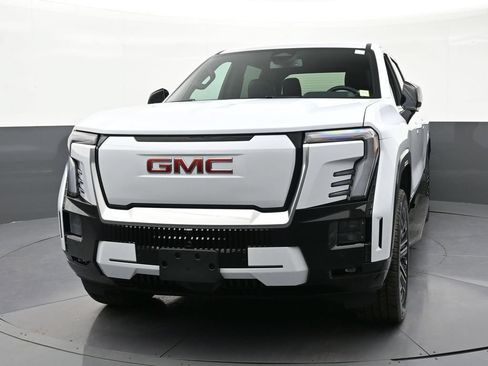 Used 2026 GMC Sierra EV Denali AWD/4WD image 8