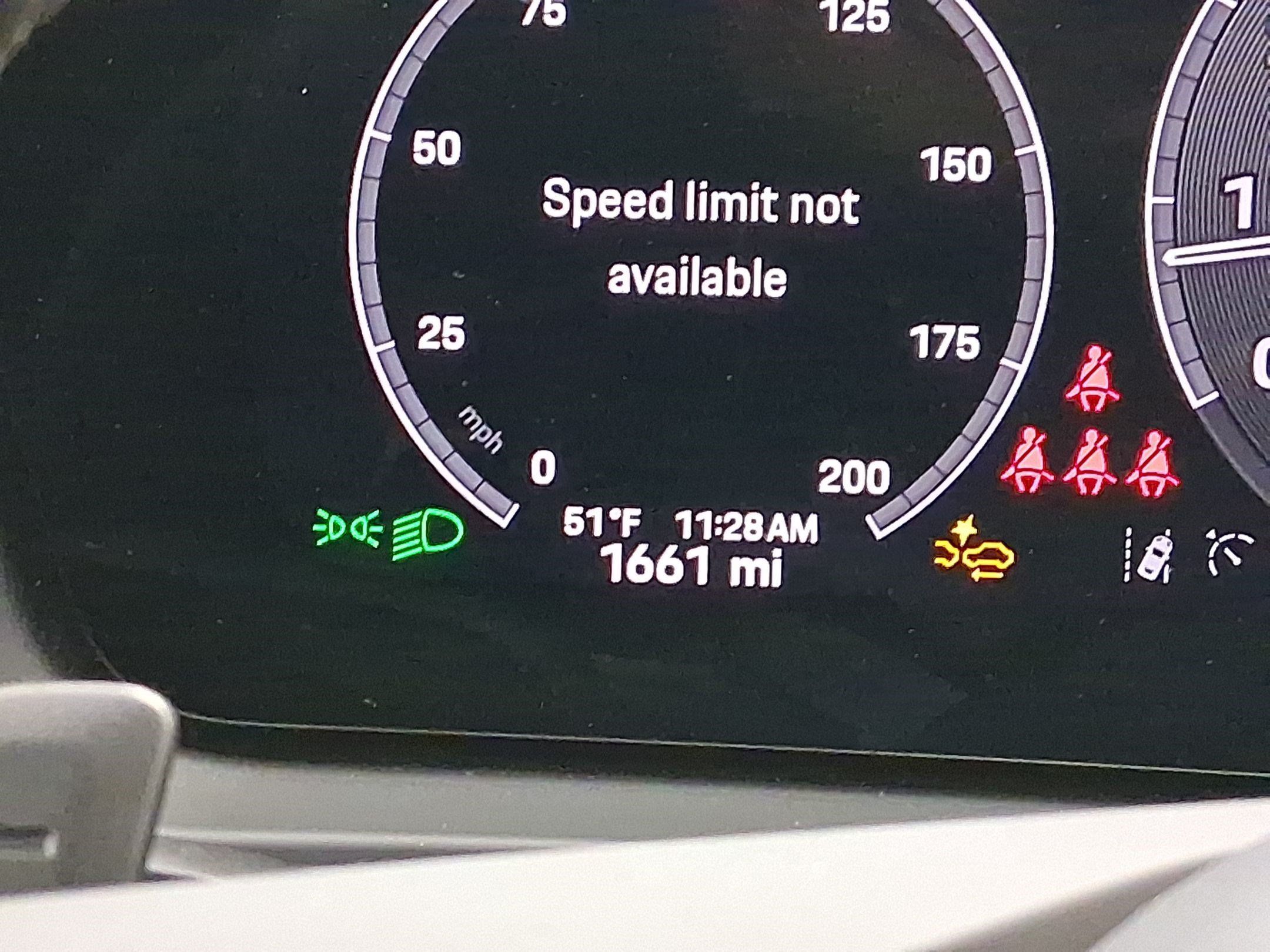 Certified 2025 Porsche Cayenne GTS AWD/4WD image 26