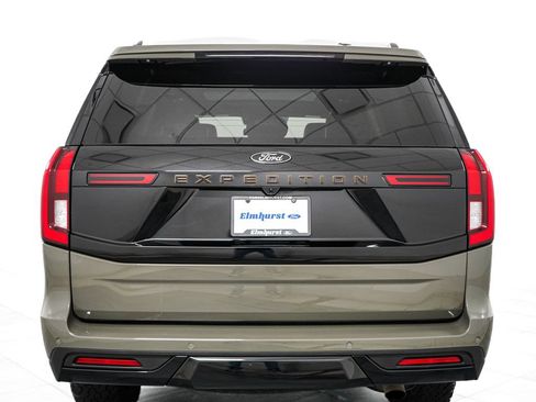 Used 2025 Ford Expedition Tremor AWD/4WD image 6