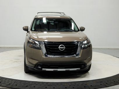 Used 2023 Nissan Pathfinder Platinum w/ Cargo Package