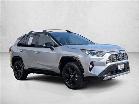 Used 2019 Toyota RAV4 XSE w/ Carpet Mat Package AWD/4WD image 3